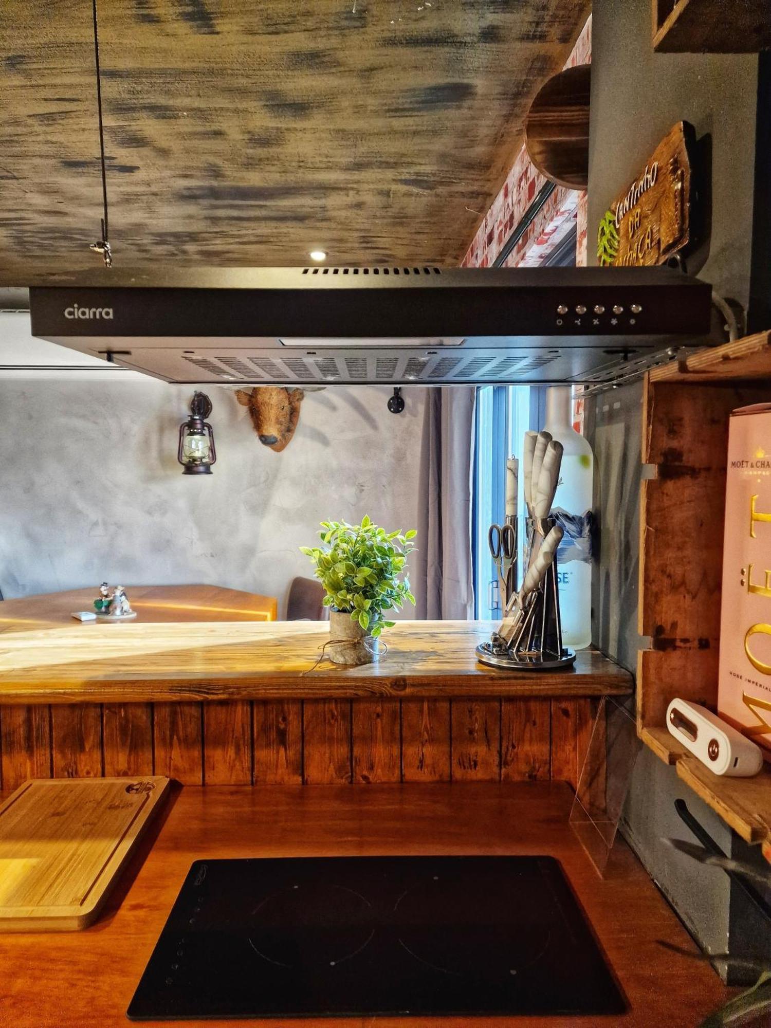 The Pub - Unique & Authentic Experience - Free Parking!, 5 Minutes From Airbus And The Mall Cribbs بريستول المظهر الخارجي الصورة